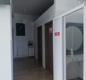 MALINA AUTO CLINIC - SERVICII MOBILE DE SANATATE - TRATAMENTE MEDICALE LA DOMICILIU